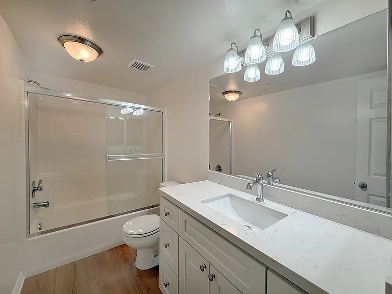 1500 Spruce St #C — Photo 13
