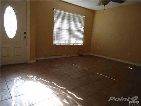 2nd image of 1395 Woodfield Dr