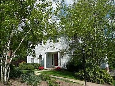 2nd image of 439 Tyburn Dr