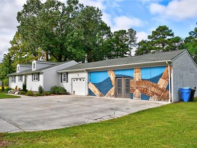 3216 Indian Creek Rd, Virginia Beach, VA, 23457