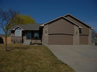 2430 S Westgate Ct, Wichita, KS 67215