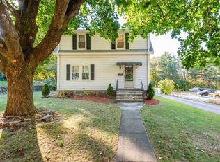 94 Lebanon Hill Rd, Southbridge, MA 01550