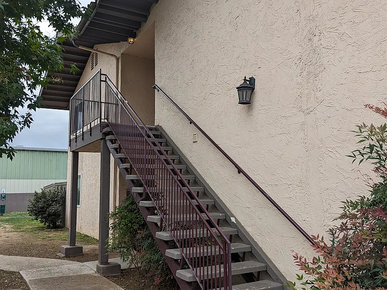 240 W Lincoln Ave W #6 — Photo 27