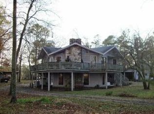 10765 Barker Ten Mile Rd, Saint Pauls, NC 28384