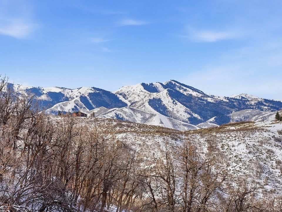 1st image of 2014 Canyon Gate Rd