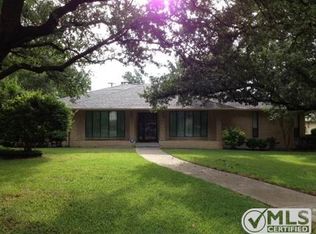 7354 Lakehurst Ave, Dallas, TX 75230