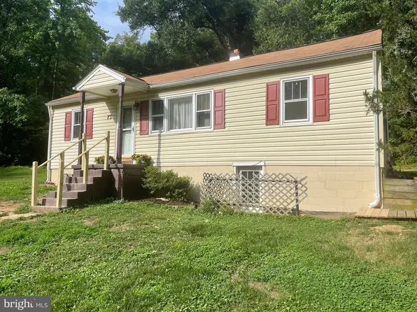 73 Jumping Branch Rd, Stafford, VA 22554