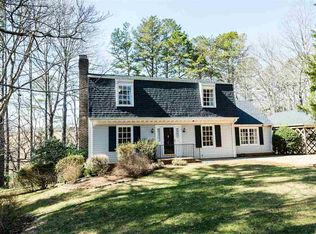 1500 W Pines Dr, Charlottesville, VA 22901