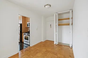 Rented by Cooper & Cooper Real Estate