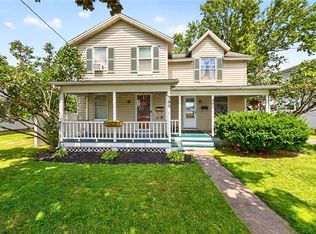 303-305 W Jackson St, Palmyra, NY 14522
