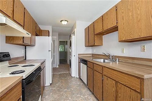 4th image of 7316 NE 142nd Pl #C-3
