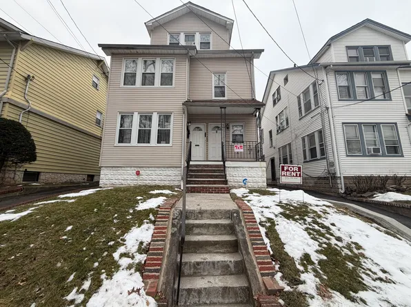 365 Olcott St Floor 2, Orange, NJ 07050