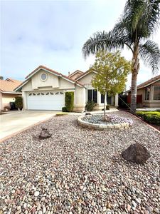27298 Prominence Rd, Sun City, CA, 92586
