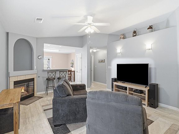 3rd image of 501 E Medina Meadows Dr NE