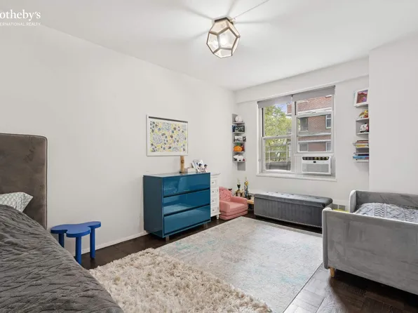 568 Grand Street image 9 of 10