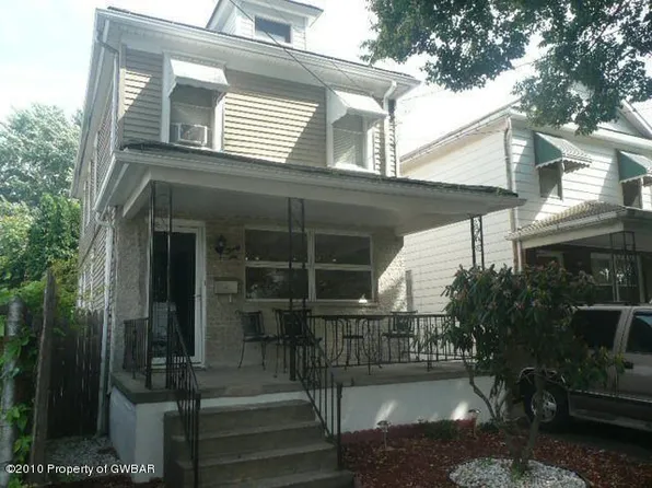 36 Vulcan St, Wilkes Barre, PA 18702