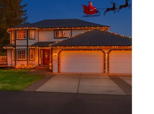 32215 NW Eagle Crest Dr, Ridgefield, WA 98642