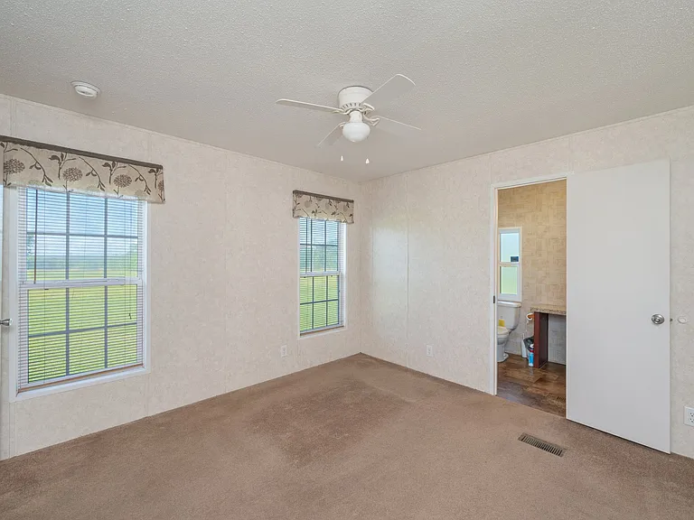 2295 Bermuda Ln — Photo 24