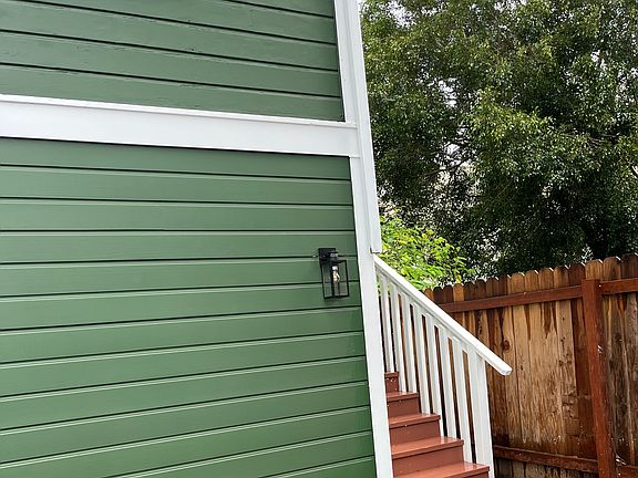 2nd image of 349 Molino Ave APT B
