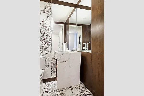 Sold by Stribling | media 27