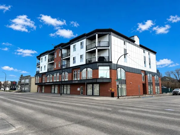 4901 N 46th St #303, Red Deer, AB T4N 1N2