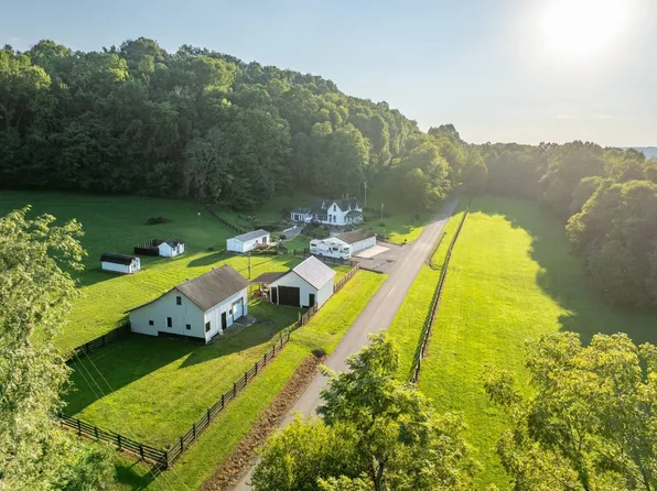 5010 Narrows Rd, Frazeysburg, OH 43822