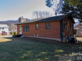 56 Vance Ave #2/8, Black Mountain, NC 28711