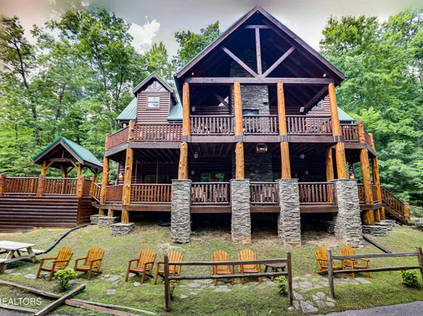 2154 Loafers Glory Way, Gatlinburg, TN 37738