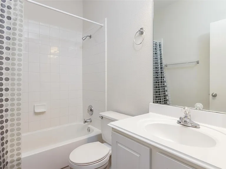 1117 Alexandria Way — Photo 24