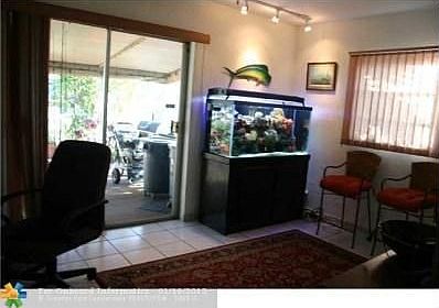 5th image of 932 Orange Isle