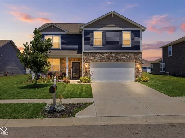 1420 Honeysuckle Dr, Shelbyville, IN 46176
