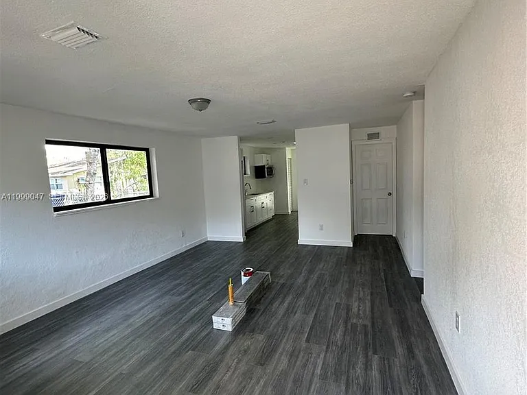 3689 William Ave #3689 — Photo 4