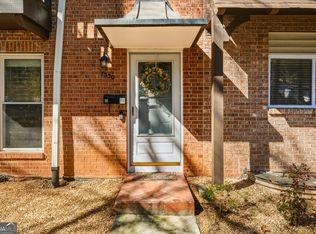 7330 Cardigan Cir, Sandy Springs, GA 30328