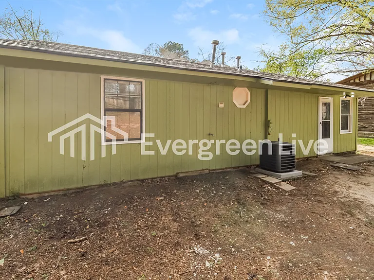 1119 Glenwood Rd — Photo 14