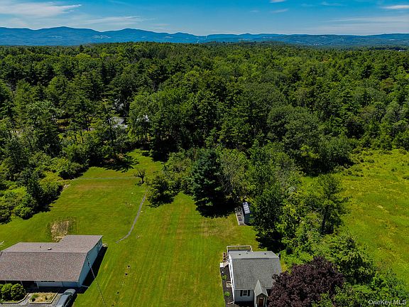 3rd image of 367 Country Route 409, Westerlo/Greenville