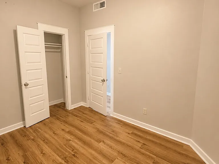 227 W Riverside Ave #215 — Photo 5
