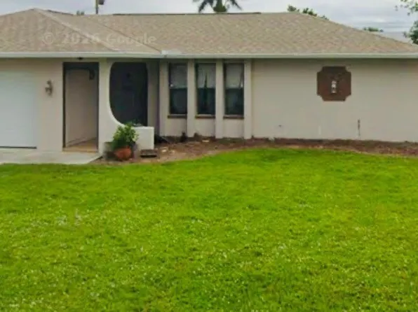 3609 SW 6th Pl, Cape Coral, FL 33914