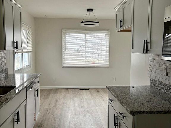 5th image of 2200 Sheick Rd