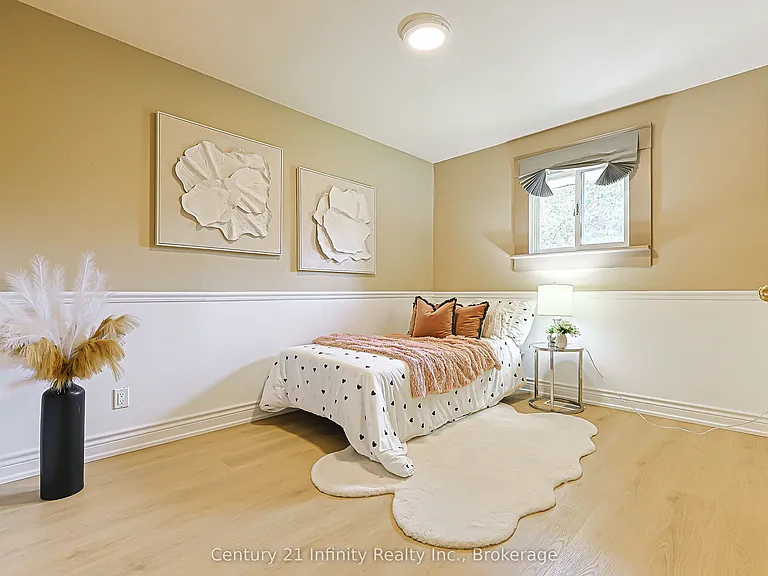7 Robmar St — Photo 22