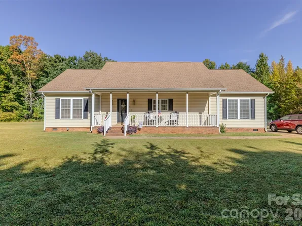 210 Paw Jims Rd, Kings Mountain, NC 28086
