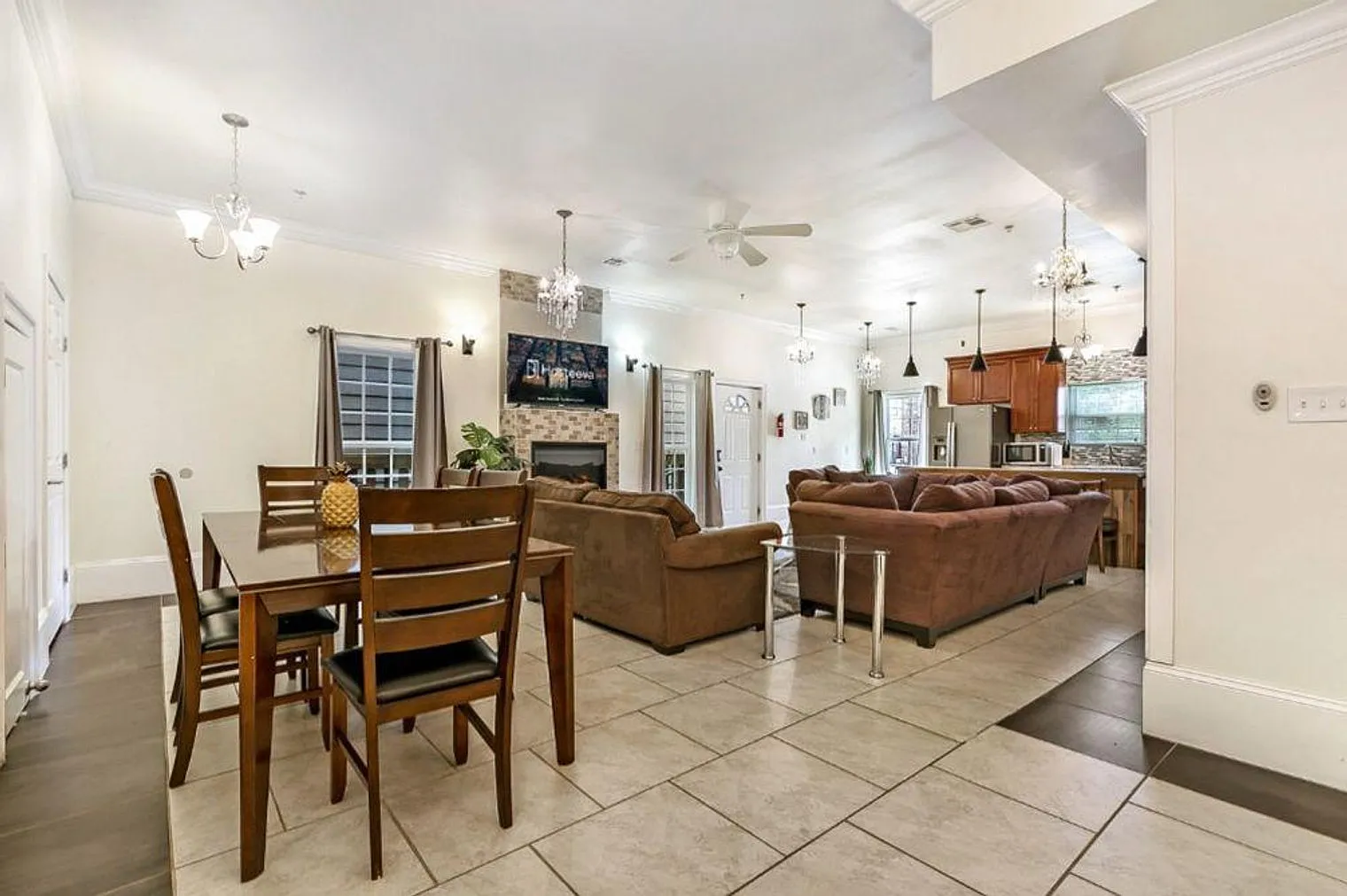 4 bed, 3.0 bath, 3498 sqft, $4,746 — Photo 1