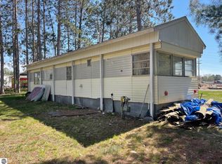 709 Pine St, Bellaire, MI 49615