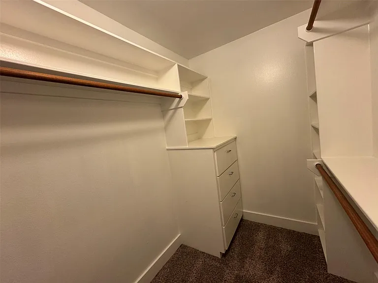3606 Omeara Dr — Photo 16