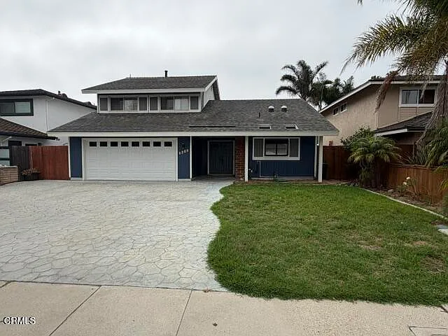 4 bed, 2.0 bath, 1787 sqft, $5,700 — Photo 2