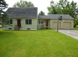 115 Longfellow Rd, Gorham, ME 04038