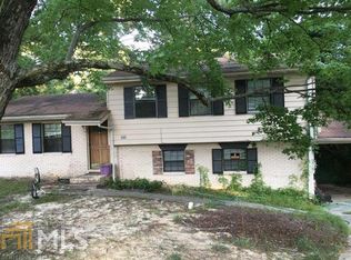 2828 Swansea Ct, College Park, GA 30349