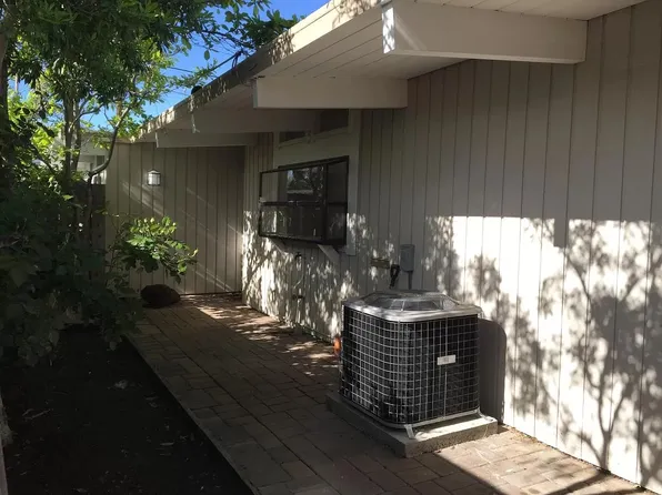 757 Seminole Way, Palo Alto, CA 94303