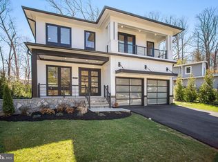3319 Hemlock Dr, Falls Church, VA 22042