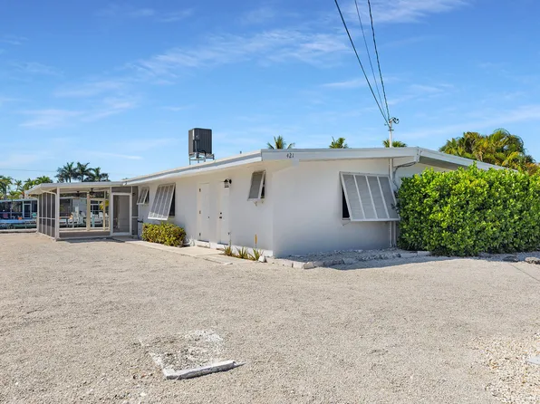 421 10th St, Key Colony Beach, FL 33051