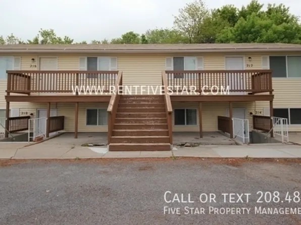 220 Hoffman Ave, Pocatello, ID 83201